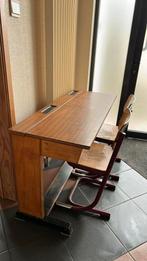 Schoolbank met 2 stoelen., Ophalen, Gebruikt