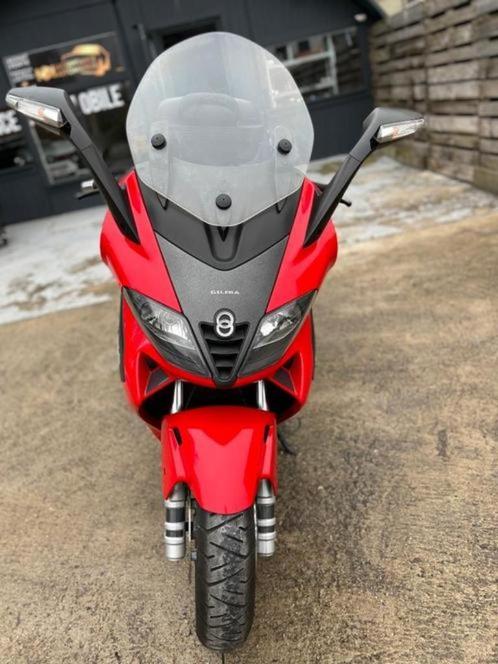 Gilera Nexus 500 1e eigenaar, Motoren, Motoren | Overige merken, Particulier, Scooter, meer dan 35 kW, 2 cilinders, Ophalen