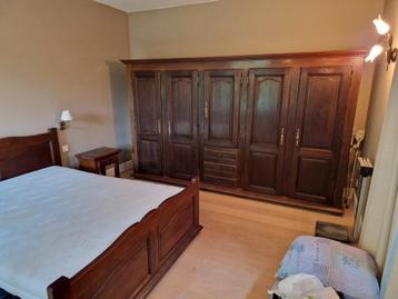 Complete massieve slaapkamer te koop  beschikbaar voor biedingen
