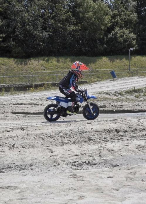 Gezocht klein stukje land oost vlaanderen, Dieren en Toebehoren, Stalling en Weidegang