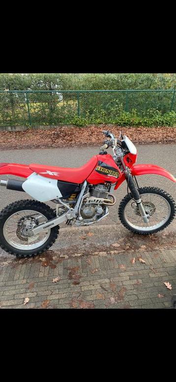 Xr 400 0485680884 beschikbaar voor biedingen