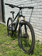 Cube stereo race 2024 Large, Ophalen