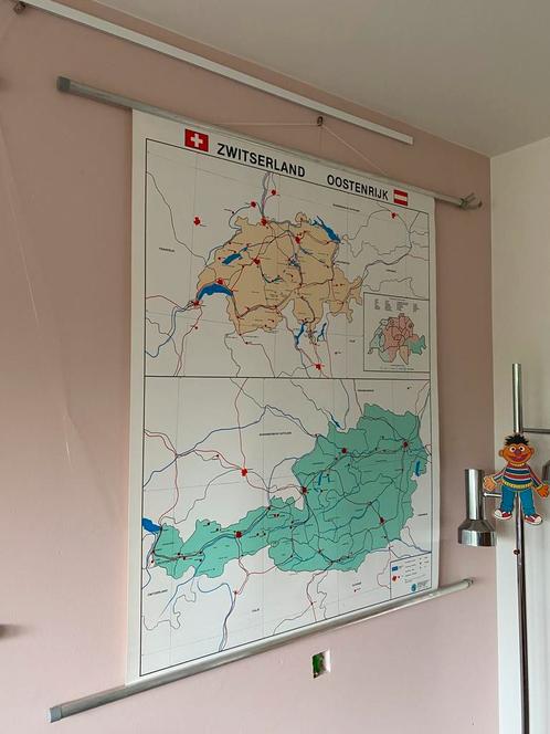 Oude schoolkaart Zwitserland Oostenrijk, Huis en Inrichting, Woonaccessoires | Schilderijen, Tekeningen en Foto's, Zo goed als nieuw