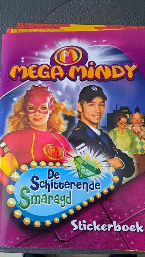 Stickerboek Mega Mindy "de schitterende smaragd", Collections, Autocollants, Neuf, Bande dessinée ou Dessin animé, Enlèvement