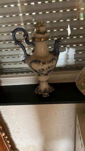 Joli vase, Enlèvement