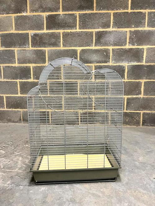 TE KOOP — Vogelkooi 15€, Dieren en Toebehoren, Vogels | Hokken en Kooien, Vogelkooi, Metaal, Ophalen