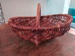 Rotan mand, Huis en Inrichting, Woonaccessoires | Schalen en Manden, Ophalen of Verzenden