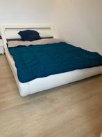 Bed 140cm x 200cm, 140 cm, Enlèvement, Utilisé, Blanc