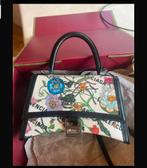 Balenciaga Handtas (bloemebmotief van Gucci), Handtassen en Accessoires, Tassen | Damestassen, Ophalen of Verzenden, Handtas
