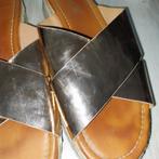 Zomer slippers  maat 41, Kleding | Dames, Schoenen, Ophalen, Zo goed als nieuw, Slippers