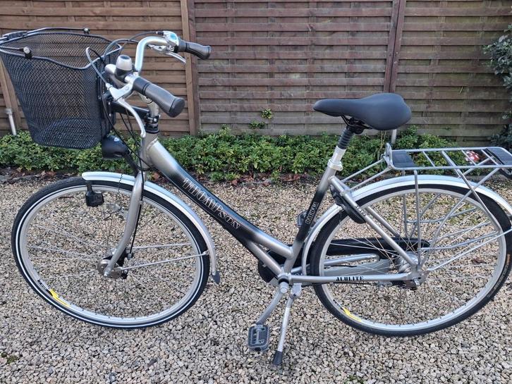 Aluminium damesfiets thompson, Fietsen en Brommers, Fietsen | Dames | Damesfietsen, Nieuw, Versnellingen, Ophalen of Verzenden