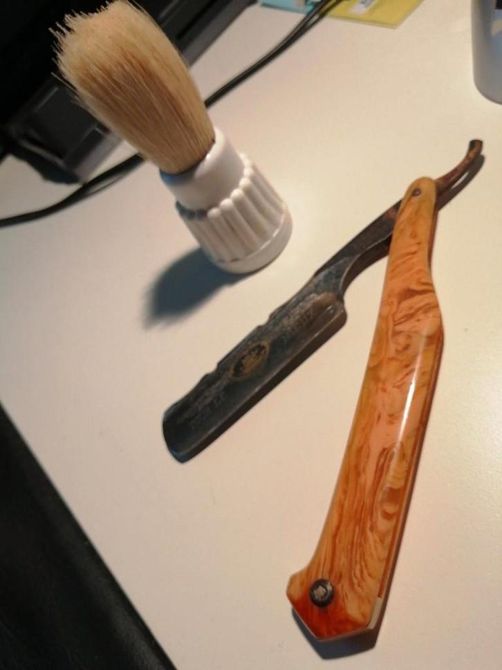 Open scheermes "pour le mieux", Antiek en Kunst, Antiek | Gereedschap en Instrumenten, Ophalen of Verzenden