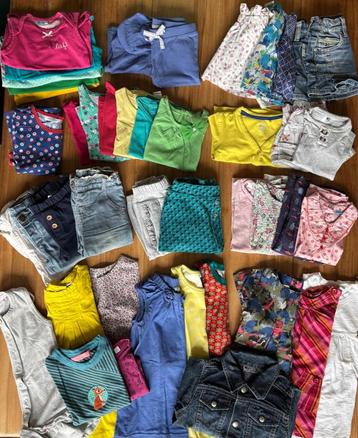 Pakket kinderkleding maat 78/80 (42 stuks) beschikbaar voor biedingen