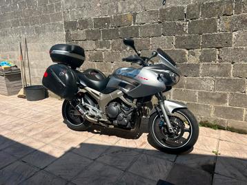 Yamaha tdm 900 beschikbaar voor biedingen