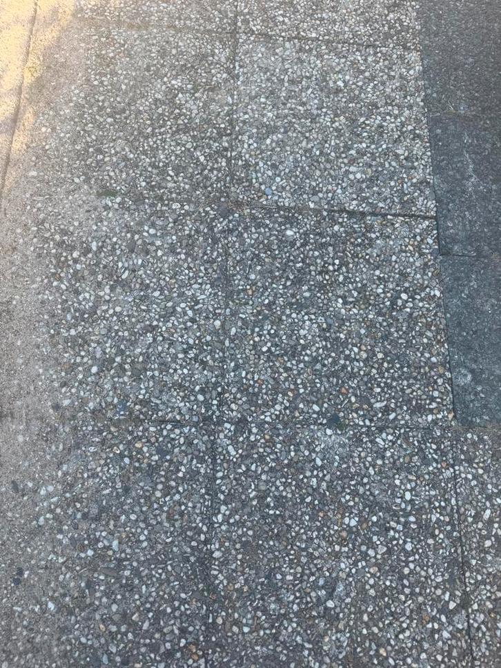 Betonnen tegels meer dan 50 m2 gratis, Tuin en Terras, Tegels en Klinkers, Ophalen