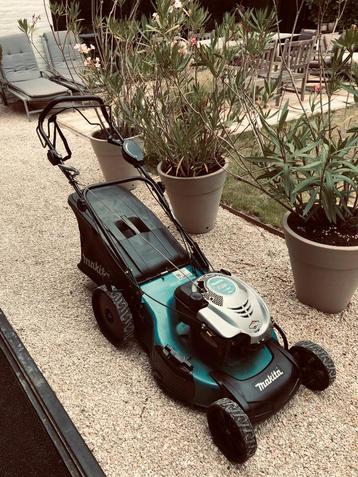 MAKITA grasmaaier.   beschikbaar voor biedingen