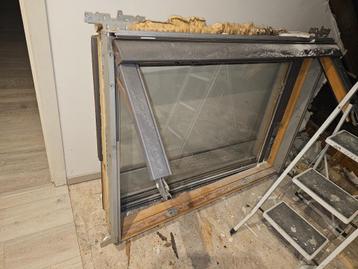 Velux, Ophalen, 80 tot 120 cm, 80 tot 120 cm, Zo goed als nieuw