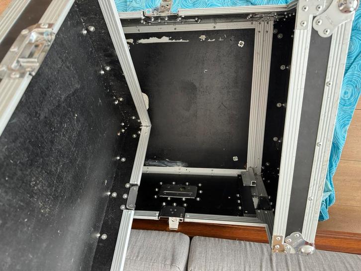 Flightcase, Muziek en Instrumenten, Behuizingen en Koffers, Zo goed als nieuw, Flightcase, Ophalen