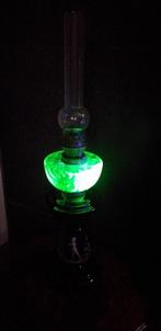 Antieke/Uranium glass Petrolium Lampe., Ophalen of Verzenden