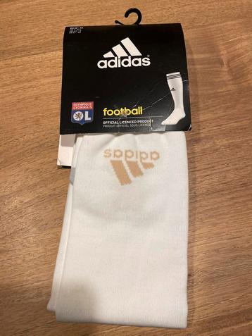 Nieuwe voetbalkousen Adidas Olympique Lyonnais maat 40 - 42 beschikbaar voor biedingen