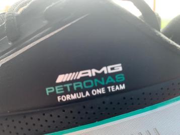 ORIGINELE AMG PETRONAS DRIFT sportschoenen - NIEUW beschikbaar voor biedingen