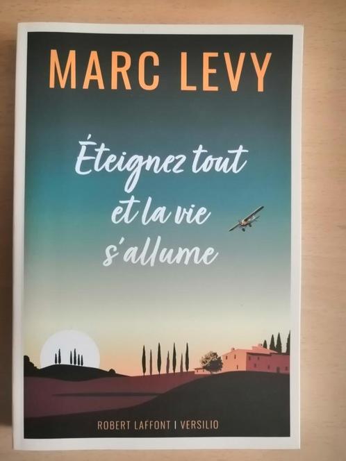 Éteignez tout et la vie s'allume de Marc Levy, Boeken, Romans, Ophalen of Verzenden