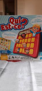Spel „Wie is het?”, Hobby en Vrije tijd, Gezelschapsspellen | Bordspellen, Ophalen, Zo goed als nieuw