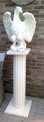 Stenen Roofvogel + zuil, Huis en Inrichting, Woonaccessoires | Zuilen en Pilaren, Ophalen, Gebruikt