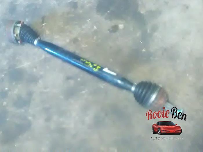 Arbre de transmission avant droit d'un Volkswagen Polo, Autos : Pièces & Accessoires, Freins & Transmission, Volkswagen, Utilisé