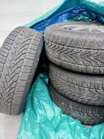 winterbanden op velg 215/65 R16H, Auto-onderdelen, Banden en Velgen, Ophalen, Gebruikt, Winterbanden, Band(en)