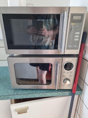 Microgolf en oven gratis op te halen beschikbaar voor biedingen