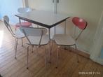 Mooie set rood witte formica stoelen en tafel jaren 60!!, Ophalen, Gewoon mooi rood wit formica!!, Zo goed als nieuw, Vier