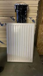 Radiateur Radson 60cm x 90cm, Doe-het-zelf en Bouw, Verwarming en Radiatoren, Ophalen, Zo goed als nieuw, Radiator