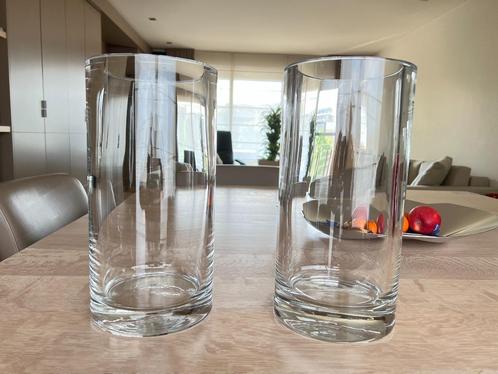 Paar (2x) moderne glazen design vazen (32 cm hoog). NIEUW., Huis en Inrichting, Woonaccessoires | Vazen, Zo goed als nieuw, Overige kleuren