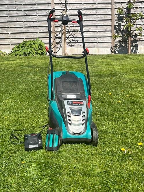 BOSCH accu grasmaaier, Tuin en Terras, Grasmaaiers, Gebruikt, Accu-grasmaaier, 30 t/m 39 cm, Opvangbak, Ophalen