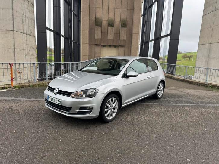 Volkswagen Golf 1.2 TSI trendline bluemotion tech, Autos, Volkswagen, Particulier, Golf, ABS, Phares directionnels, Régulateur de distance