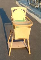 Vintage kinderstoel in hout, Kinderen en Baby's, Ophalen