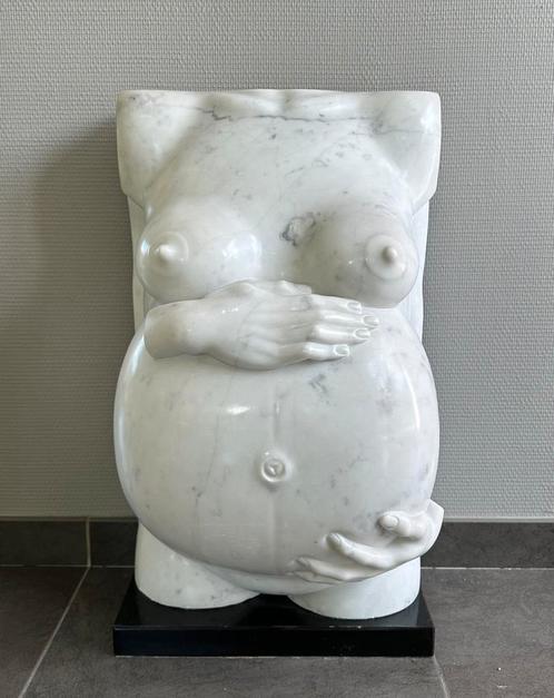 Marmer beeld - Wilfried Jacops 1987, Antiek en Kunst, Kunst | Beelden en Houtsnijwerken, Ophalen