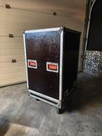 Zeer grote robuuste flightcase op wielen, Ophalen, Zo goed als nieuw, Flightcase