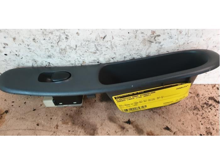 Elektrisch Raam Schakelaar van een Daewoo Lanos, Auto-onderdelen, Dashboard en Schakelaars, Daewoo, Gebruikt, 3 maanden garantie