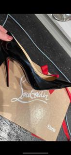 Louboutin Kate 39, Vêtements | Femmes, Chaussures, Enlèvement ou Envoi, Comme neuf