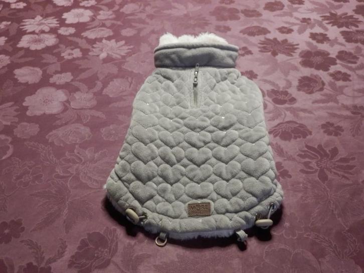 (25) - manteau petit chien t.S gris - more -, Dieren en Toebehoren, Hondenkleding, Zo goed als nieuw, Hondenjas, Ophalen of Verzenden