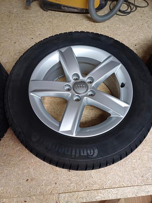 Audi velgen met winterbanden nieuwstaat, Auto-onderdelen, Banden en Velgen, Band(en), Winterbanden, Ophalen