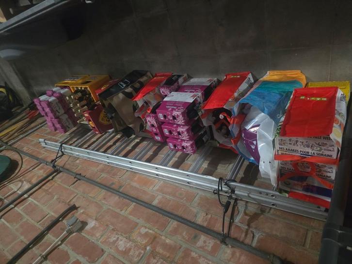 Lotbde 300 bouteilles et cannettes de.bierres, Diversen, Levensmiddelen, Ophalen