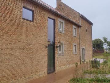 Te huur nieuwbouwwoning in gerestaureerde hoeve te Heers beschikbaar voor biedingen