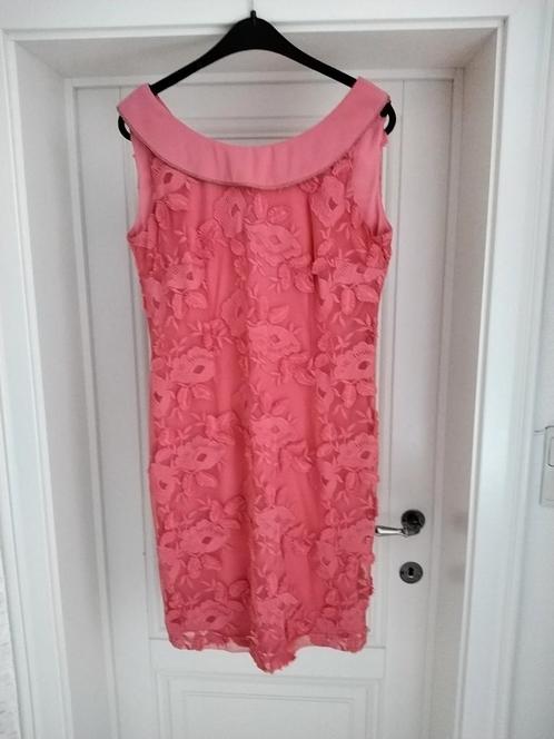 Marie mero Maat 40(B), Kleding | Dames, Gelegenheidskleding, Zo goed als nieuw, Maat 38/40 (M), Rood, Ophalen of Verzenden