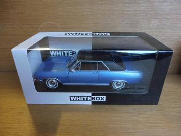 1:24 WhiteBox 124137-O Opel Diplomat A V8 Coupe 1965 (Ixo)  beschikbaar voor biedingen