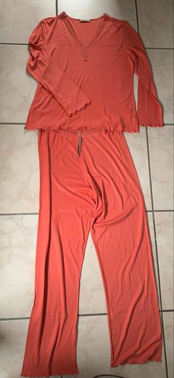 Pyjama Mey night M mooie kwaliteit als nieuw beschikbaar voor biedingen