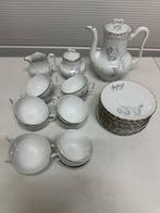 Compleet eetservice in porcelaine de Limoge voor 12 personen, Ophalen