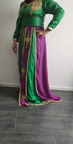 Een mooie kleurrijke marokkaanse/feestelijke jurk - takshita, Ophalen, Zo goed als nieuw, Maat 38/40 (M), Onder de knie